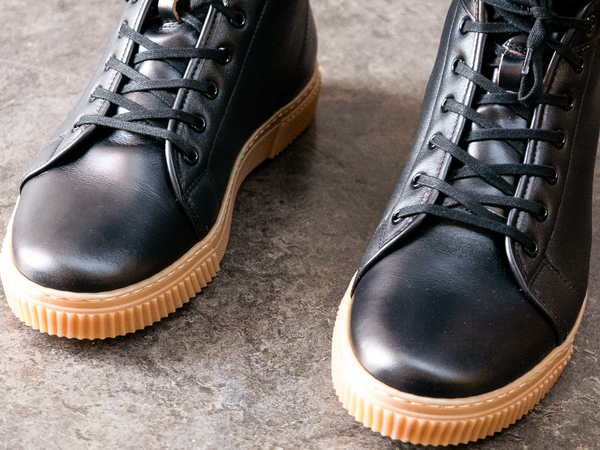 The "MUGGS" 2.0 - Horween Black Leather (pre-order)