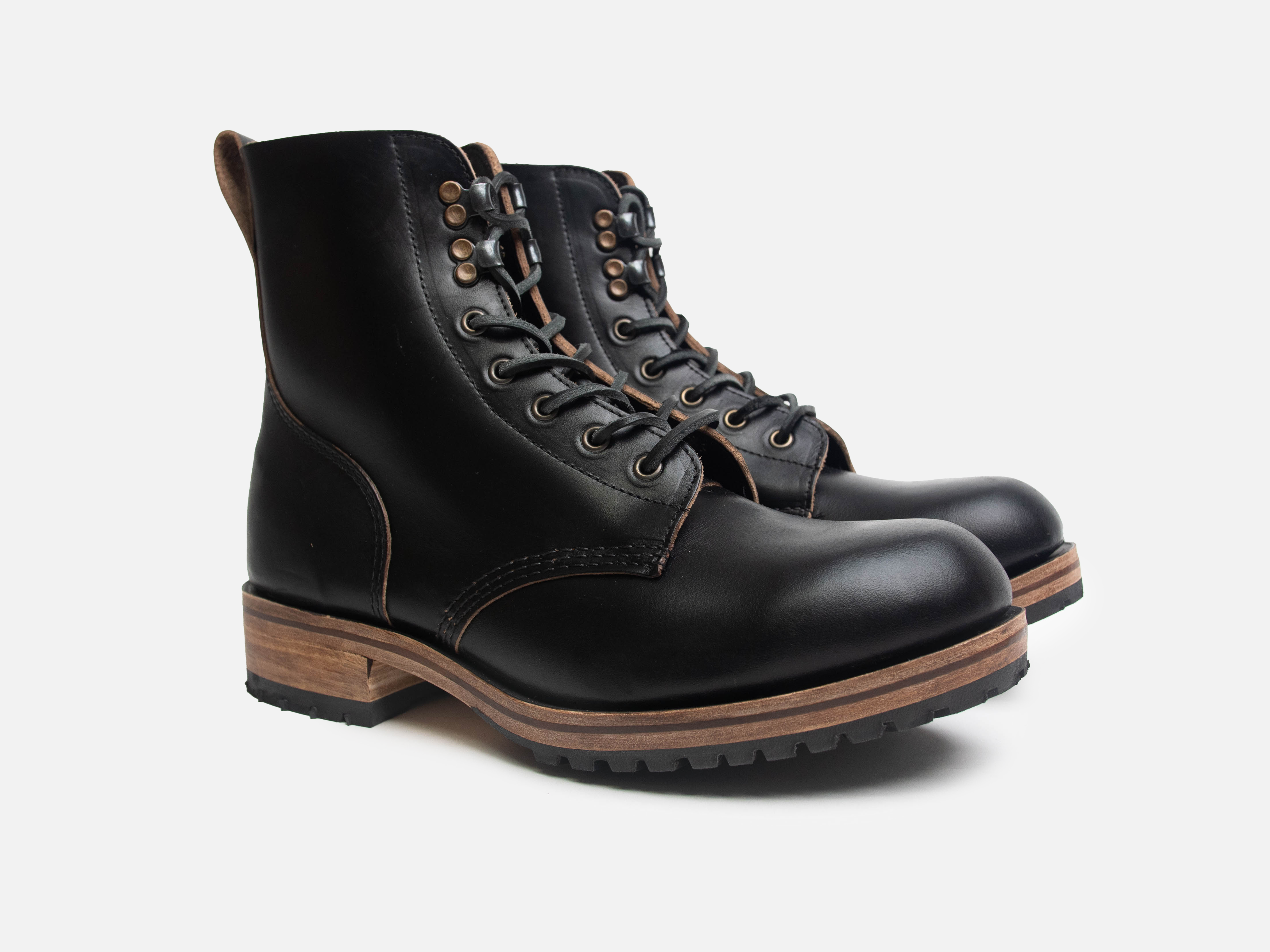 Buxton Brass Wire Construction Boot Horween Chromexcel Black