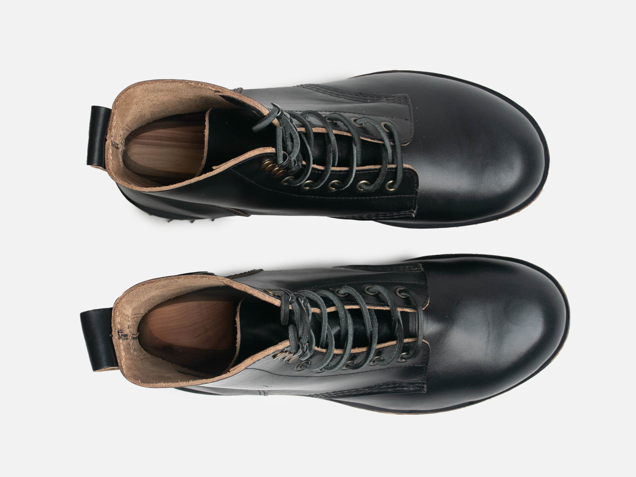 Buxton Brass Wire Construction Boot Horween Chromexcel Black